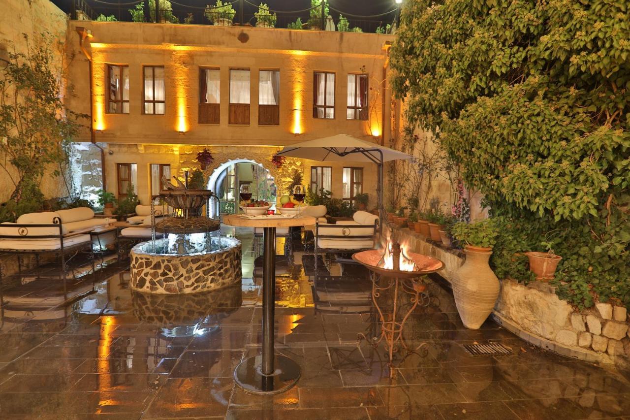 Aja Cappadocia Cave Hotel Ürgüp Exterior foto